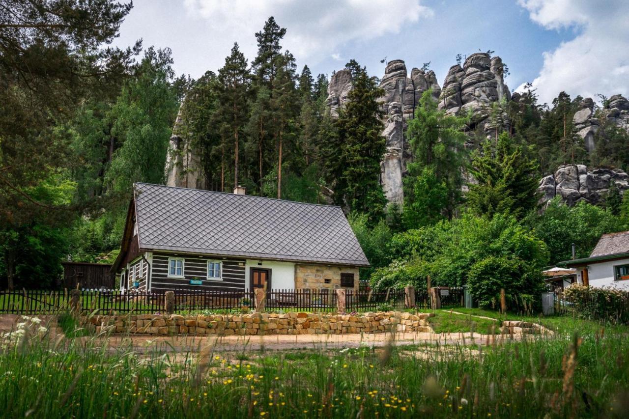 Adršpach chalupa Villa Exterior foto